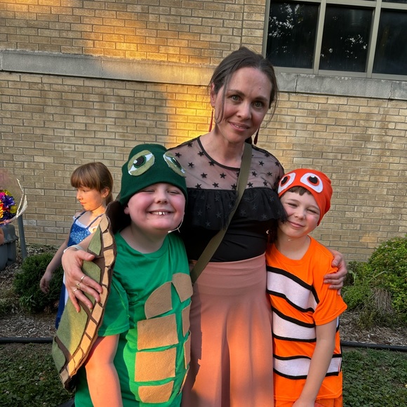 Meet your Posher, Jasmine - Picture 3 of 7